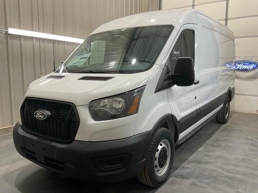 2026 Ford Transit-250 148 WB Medium Roof Cargo