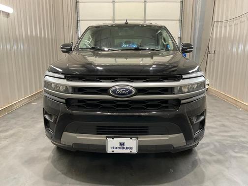 2023 Ford Expedition Max XLT