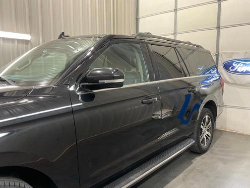 2023 Ford Expedition Max XLT