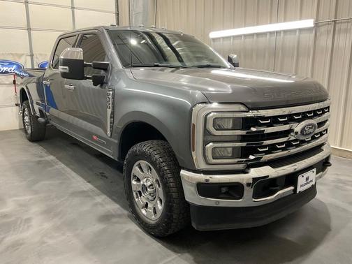 2025 Ford F-350 Lariat Super Duty