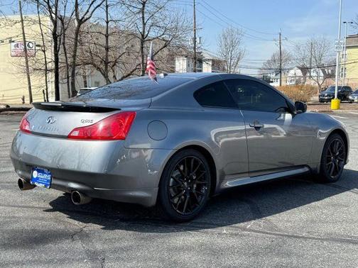 2015 INFINITI Q60 S Limited