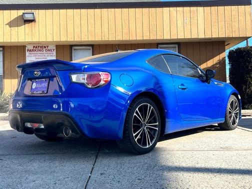 Photo 4 of 21 of 2013 Subaru BRZ Limited