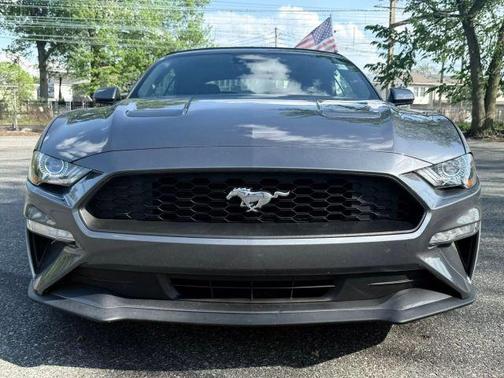 2022 Ford Mustang EcoBoost Premium