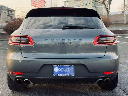 2016 Porsche Macan S