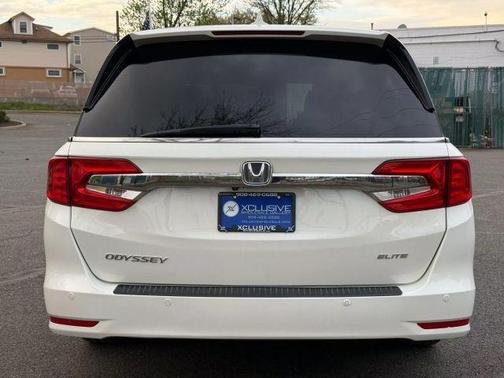 2018 Honda Odyssey Elite