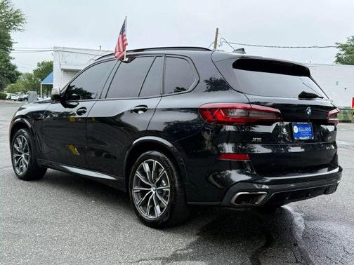 2020 BMW X5 M50i
