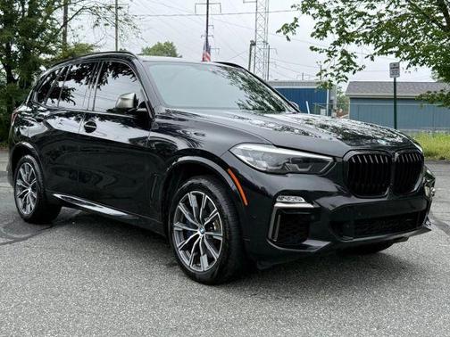 2020 BMW X5 M50i