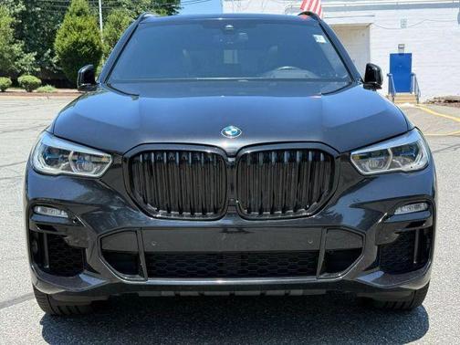 2021 BMW X5 M50i