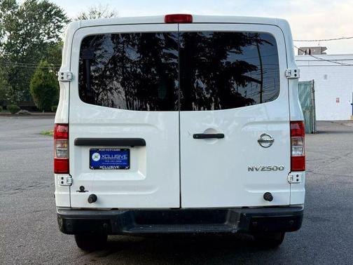 2018 Nissan NV Cargo NV2500 HD SV V6/SV V8