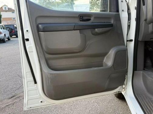 2018 Nissan NV Cargo NV2500 HD SV V6/SV V8