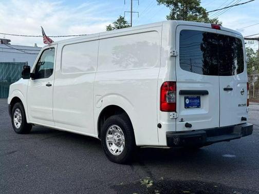 2018 Nissan NV Cargo NV2500 HD SV V6/SV V8