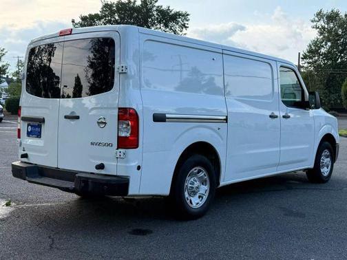 2018 Nissan NV Cargo NV2500 HD SV V6/SV V8