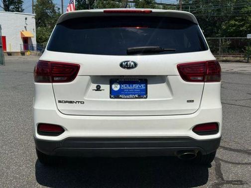2019 Kia Sorento LX