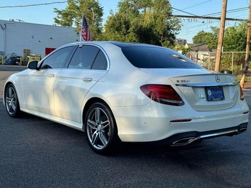 2017 Mercedes-Benz E-Class E 300 4MATIC