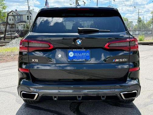 2020 BMW X5 M50i
