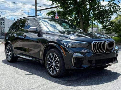 2020 BMW X5 M50i