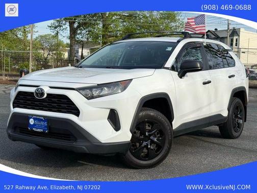 2020 Toyota RAV4 LE