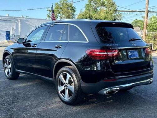 2019 Mercedes-Benz GLC 300 Base 4MATIC