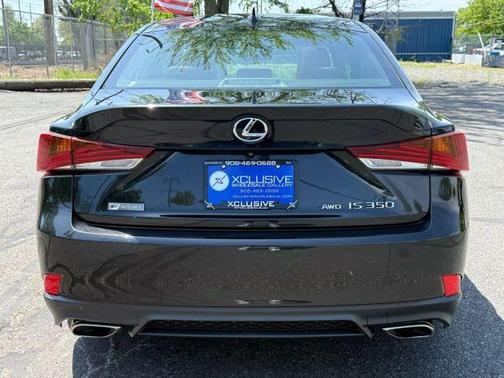 2018 Lexus IS 350 Base