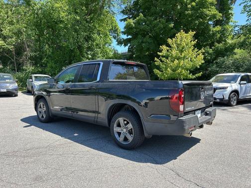 Crystal Black Pearl 2023 Honda Ridgeline RTL