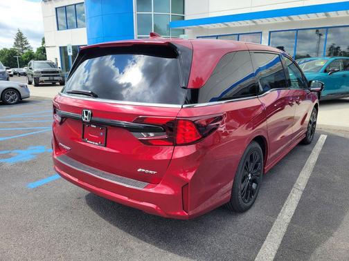 Radiant Red Metallic II 2026 Honda Odyssey Sport-L