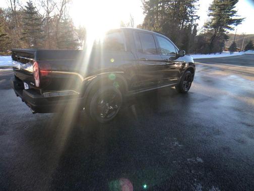 2023 Honda Ridgeline Black