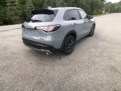 2023 Honda HR-V AWD Sport
