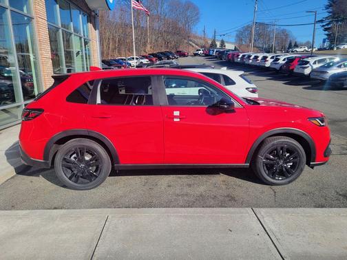 2026 Honda HR-V 2WD Sport