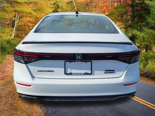 Platinum White Pearl 2026 Honda Accord Hybrid Sport-L