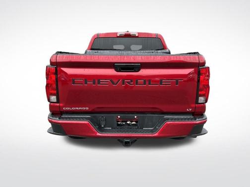 Radiant Red Tintcoat 2023 Chevrolet Colorado LT