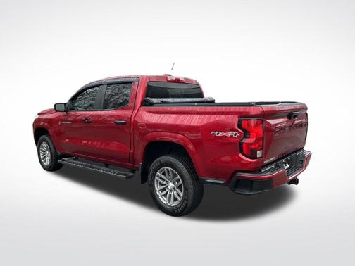 Radiant Red Tintcoat 2023 Chevrolet Colorado LT