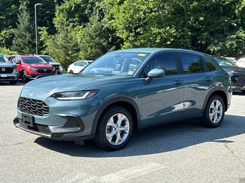 Modern Steel Metallic 2024 Honda HR-V LX