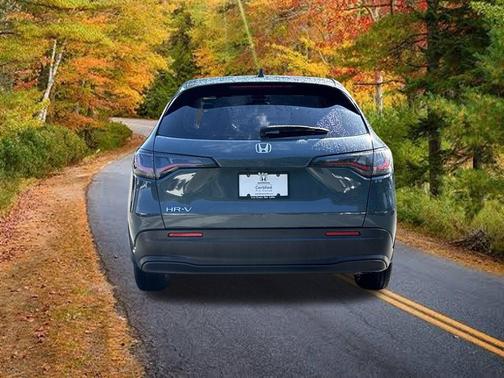 Modern Steel Metallic 2024 Honda HR-V LX