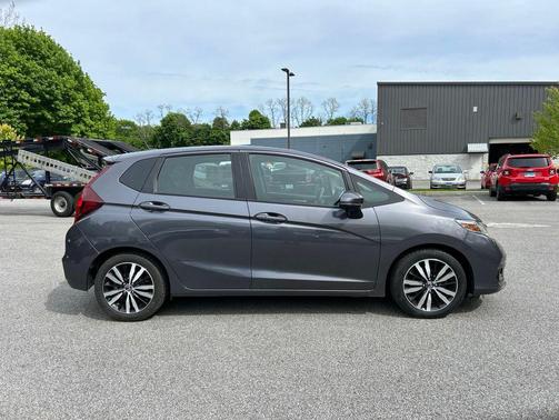 Modern Steel Metallic 2018 Honda Fit EX