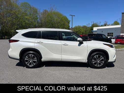 Blizzard Pearl 2020 Toyota Highlander XLE