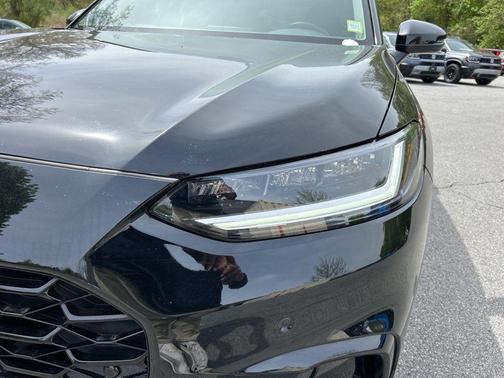 Crystal Black Pearl 2023 Honda HR-V EX-L