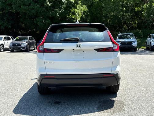 Platinum White Pearl 2024 Honda CR-V LX AWD