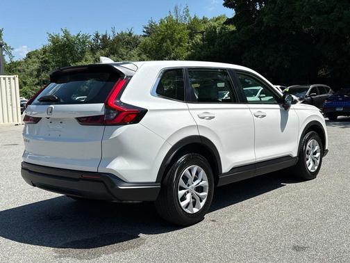 Platinum White Pearl 2024 Honda CR-V LX AWD