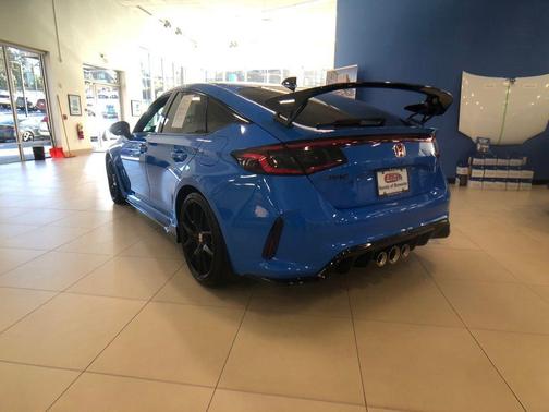 2024 Honda Civic Type R Base