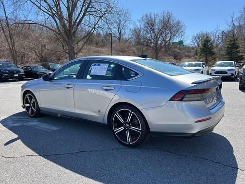 Urban Gray Pearl 2024 Honda Accord Hybrid Sport