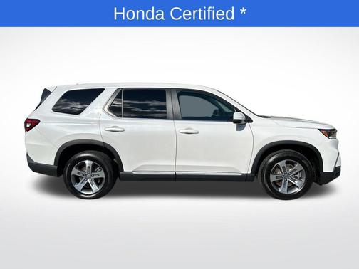 Platinum White Pearl 2023 Honda Pilot AWD EX-L 8 Passenger