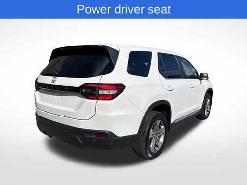 Platinum White Pearl 2023 Honda Pilot AWD EX-L 8 Passenger