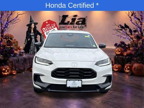 Platinum White Pearl 2024 Honda HR-V AWD Sport