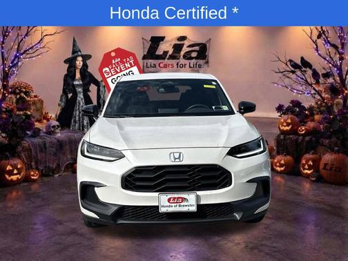 Platinum White Pearl 2024 Honda HR-V AWD Sport