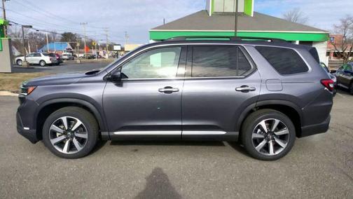 2025 Honda Pilot Touring 8-Passenger