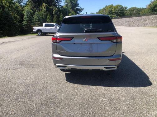 2022 Mitsubishi Outlander SE 2.5 S-AWC