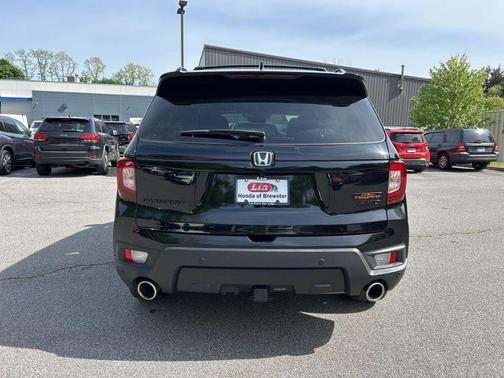 Crystal Black Pearl 2025 Honda Passport AWD TrailSport