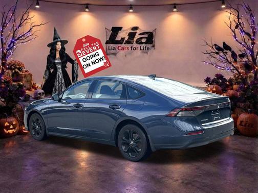 Canyon River Blue Metallic 2025 Honda Accord SE