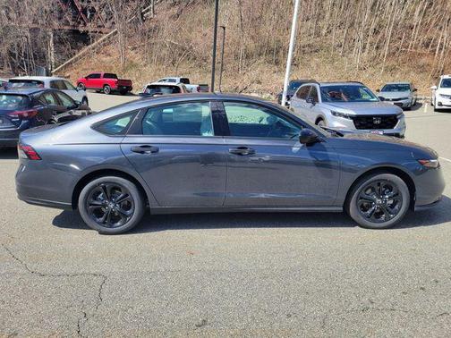 2025 Honda Accord Sport SE 1.5T
