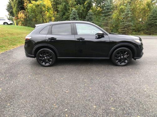 2023 Honda HR-V AWD Sport